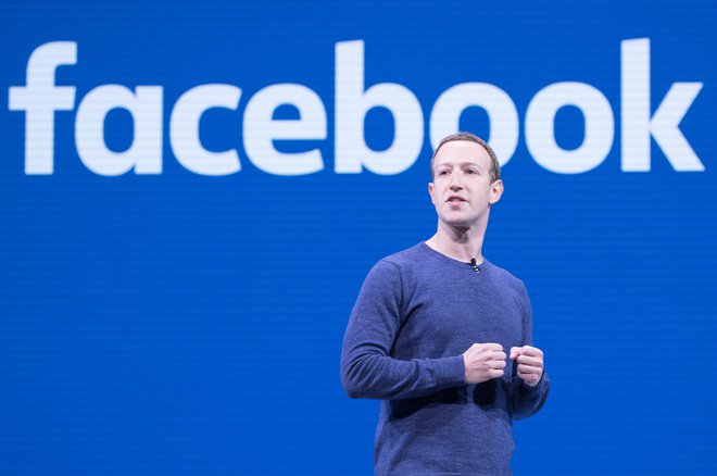 Top CEO công nghệ được lòng nhân viên nhất thế giới: Sếp Facebook và Amazon gây bất ngờ lớn! - Ảnh 8.