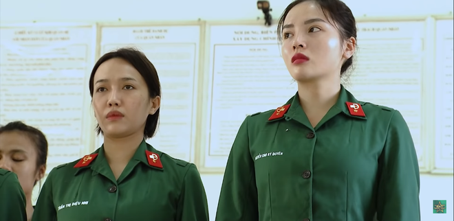 Khánh Vân phản ứng khó hiểu khi Kỳ Duyên hỏi về chuyện tắm chung trong quân ngũ - Ảnh 5.