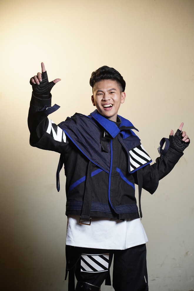 YouTuber triệu view Nam Lầy: Game nào cũng có trẻ trâu nhưng với mình thì Free Fire nhiều trẻ mà lại ít trâu - Ảnh 1.