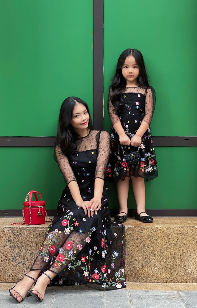 Trang Nhung gây sốt khi khoe bộ ảnh của ái nữ 6 tuổi và cháu ruột từng thi Hoa hậu: Gia đình gen đẹp nhất nhì Vbiz là đây! - Ảnh 2.