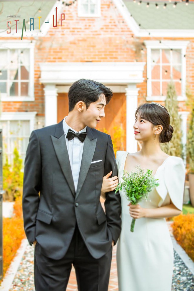 “Ảnh cưới” của Nam Joo Hyuk - Suzy khiến MXH dậy sóng: Nhan sắc “bùng nổ” cả đôi, ngọt đến mức netizen nghi phim giả tình thật - Ảnh 3.
