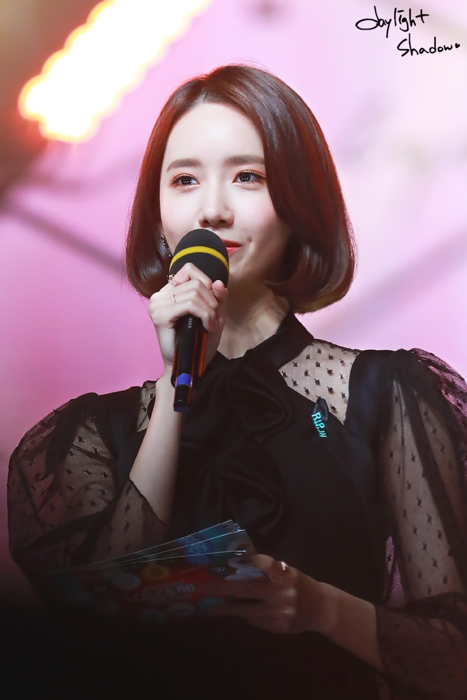 Nữ thần MBC Gayo Daejejeon gọi tên Yoona (SNSD): 5 năm liên tiếp làm MC, mỗi năm lại xinh hơn vạn phần, năm nay gây bão cả MXH - Ảnh 14.