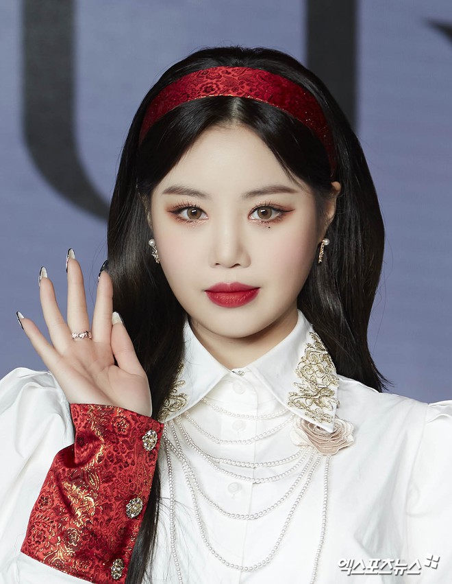 Nhan sắc của (G)I-DLE bùng nổ bất ngờ: Thành viên hụt BLACKPINK gây sốc visual, idol bị chê xấu nhất Produce 101 lột xác - Ảnh 12.