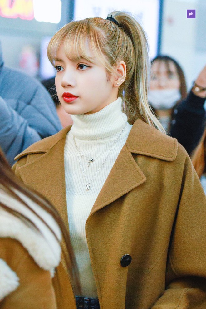 Knet nhận xét visual các idol khi gặp ngoài đời: Lisa như búp bê sống, Suzy toả sáng cả góc trời, Yoona thành nữ thần là có lý do - Ảnh 2.