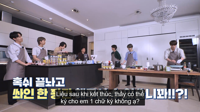 Mời siêu đầu bếp đến dạy nấu ăn, BTS thi nhau xin chữ ký cho người nhà qua đó tiết lộ bí mật bất ngờ - Ảnh 1.