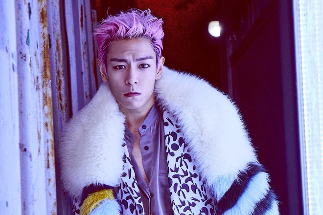Top 1 Naver: T.O.P (BIGBANG) 35 tuổi tìm đến nơi bố mẹ lần đầu gặp nhau, ăn bữa sương sương nhưng lộ luôn thẻ đen quyền lực - Ảnh 2.