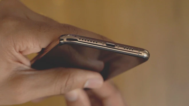 Có nên mua iPhone XS/ XS Max? - Ảnh 9.