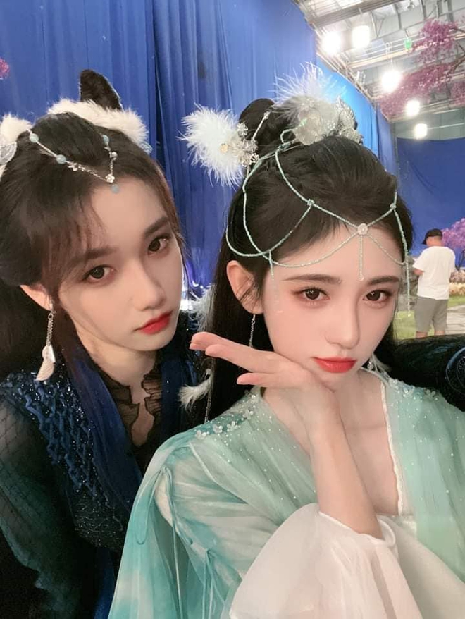 Sắc đẹp Cúc Tịnh Y lu mờ cạnh nữ phụ: Như hai giọt nước nhưng khác một điểm chí mạng, nhìn hảo cảm gấp bội lần! - Ảnh 2.