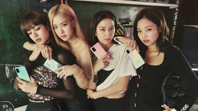 Chỉ vì sử dụng iPhone, BLACKPINK bị netizen Hàn chỉ trích dữ dội: Không trung thành, tự làm xấu hình ảnh chính mình! - Ảnh 1.