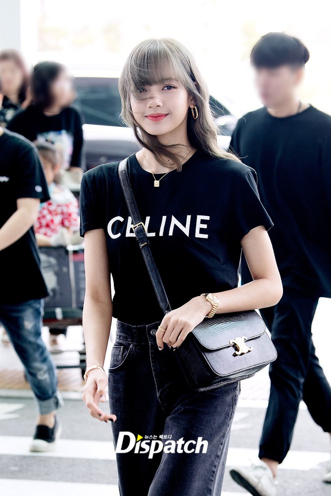 Lisa (BLACKPINK) thân với anh phóng viên Dispatch thế này thì fan cứ yên tâm về tin hẹn hò đi! - Ảnh 5.