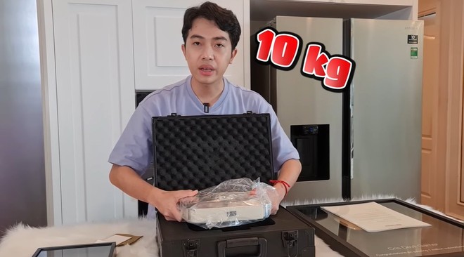 Review thành quả 10 triệu subs YouTube, Cris Phan tiết lộ điểm khác biệt lớn nhất giữa nút Kim Cương và nút Vàng? - Ảnh 3.