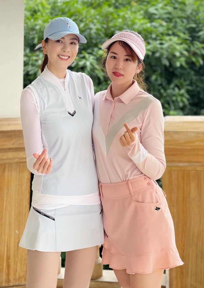 Chỉ đợi Hương Giang comeback, quân đoàn Hoa hậu tung ngay loạt ảnh trên sân golf, tổ hợp visual choáng ngợp nức lòng người - Ảnh 5.