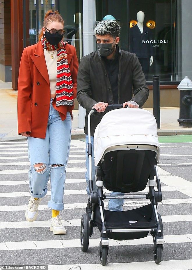 Netizen lo sốt vó nghi Gigi Hadid và Zayn “toang” sau 1 năm có con vì động thái phũ từ gia đình nhà gái, thực hư ra sao? - Ảnh 7.