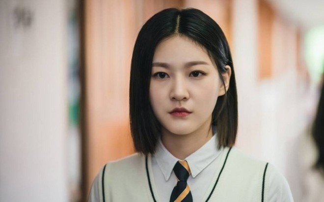 Đọ sắc so tài 3 em gái quốc dân phim Hàn: Kim Yoo Jung dính lời nguyền flop, Kim So Hyun diễn xuất bao đỉnh - Ảnh 9.