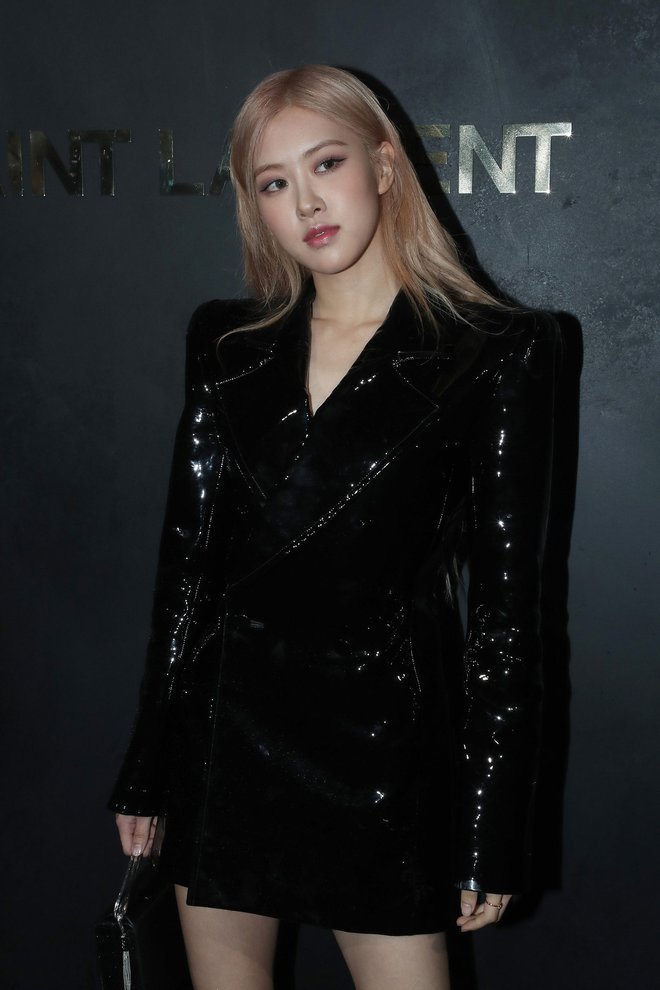 Rosé (BLACKPINK) quá hot trên toàn cầu, đến các game thủ check-in đi CKTG 2021 cũng vô tình ké tí fame? - Ảnh 1.