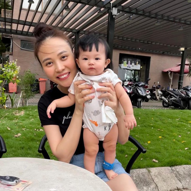 Ái nữ của Cường Đô La xắn quần để rửa siêu xe, 1 đại gia khét tiếng Sài thành vào chốt đơn ngay và luôn!  - Ảnh 7.
