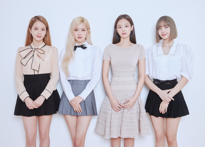 Một bức ảnh teaser comeback của BLACKPINK khiến YG vội vàng lên tiếng: Chuyện gì đang xảy ra? - Ảnh 2.