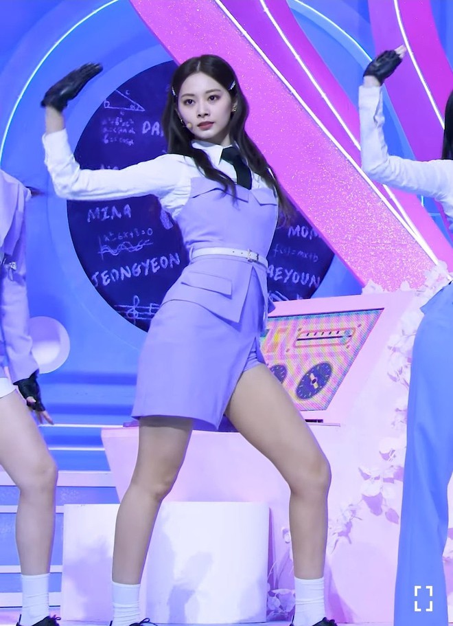 Bị JYP xem như vô hình, Tzuyu vẫn đè bẹp các thành viên TWICE để sở hữu fancam nhiều view nhất - Ảnh 3.