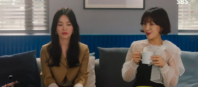 Now, We Are Breaking Up tập 2: Song Hye Kyo cưỡng hôn Jang Ki Yong, chị là bad girl trêu đùa trai trẻ đấy ư? - Ảnh 1.