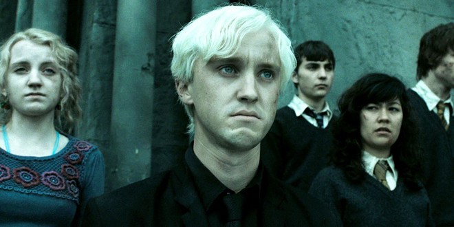 Thì ra Harry Potter tập cuối có cảnh phim cực đỉnh của Draco Malfoy bị cắt bỏ: Hành động nhỏ sốc óc thiên hạ, Voldemort phải đứng hình! - Ảnh 1.
