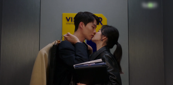 Song Hye Kyo - Jang Ki Yong bị nghi phim giả tình thật vì một phản ứng lạ khi hôn, cặp Son Ye Jin - Hyun Bin đã kiểm chứng? - Ảnh 2.