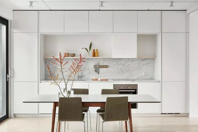 KTS cảnh báo 5 sai lầm chí mạng với bếp nhỏ, sửa nhanh giúp không gian rộng thêm gấp đôi - Ảnh 5.