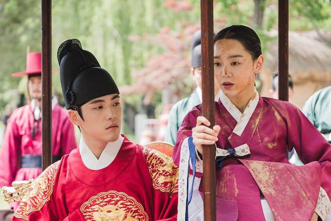 Chả cần dàn sao quá hot, rating 5 phim Hàn 2021 này vẫn cao ngất ngưởng: Anh hậu Shin Hye Sun có vượt mặt Kim Seon Ho? - Ảnh 2.