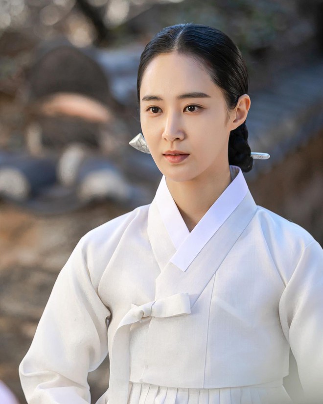 Chả cần dàn sao quá hot, rating 5 phim Hàn 2021 này vẫn cao ngất ngưởng: Anh hậu Shin Hye Sun có vượt mặt Kim Seon Ho? - Ảnh 4.