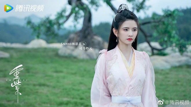 Loạt poster mới nhìn mà chán của Tencent: Dàn tiểu hoa một màu muốn xỉu, xuất hiện bản sao Cúc Tịnh Y mà chả ai biết? - Ảnh 2.