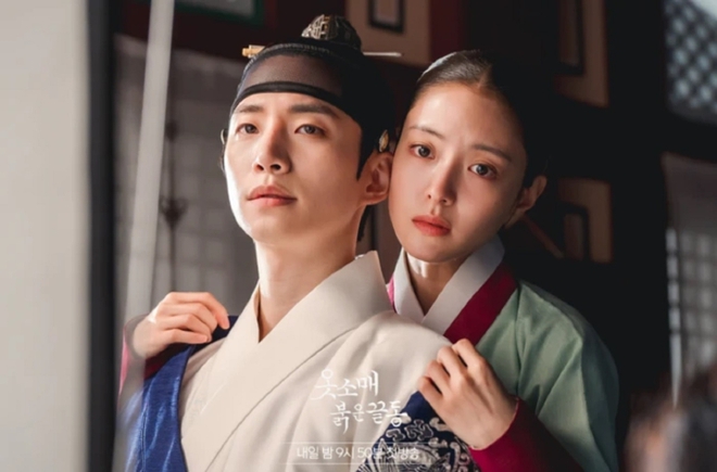 Netizen lựa nhanh 4 phim cổ trang hay nhất 2021: Bom tấn của Kim Yoo Jung cũng phải lép vế trước nữ thần SNSD - Ảnh 6.