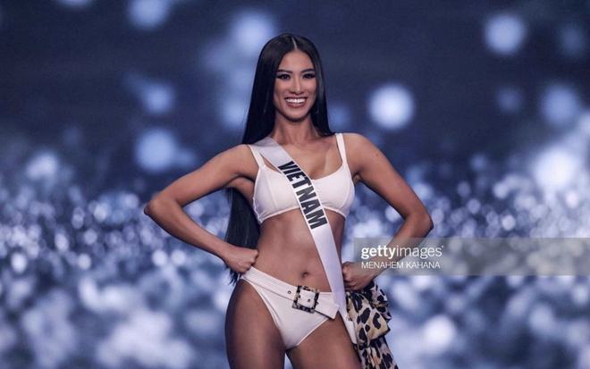 Bán kết Miss Universe 2021: Kim Duyên hoàn thành phần thi dạ hội và bikini, thần thái lẫn body đều ghi điểm tuyệt đối! - Ảnh 12.
