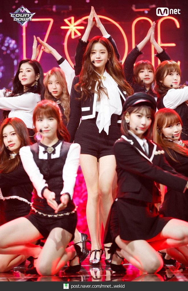 Tranh cãi top 4 nữ idol body tỷ lệ đẹp nhất Kpop: Lisa và center Gen Z chuẩn thánh body, Tzuyu và aespa quá khó hiểu - Ảnh 8.