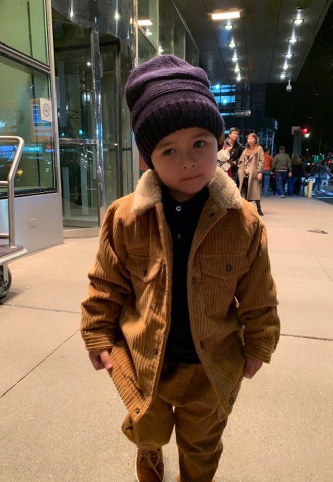 Con trai Đan Trường - Rich kid thứ thiệt showbiz Việt: 4 tuổi mặc đồ Gucci, có công ty riêng, tháng kiếm sương sương nghìn đô, được bố mẹ chiều hết nấc - Ảnh 2.