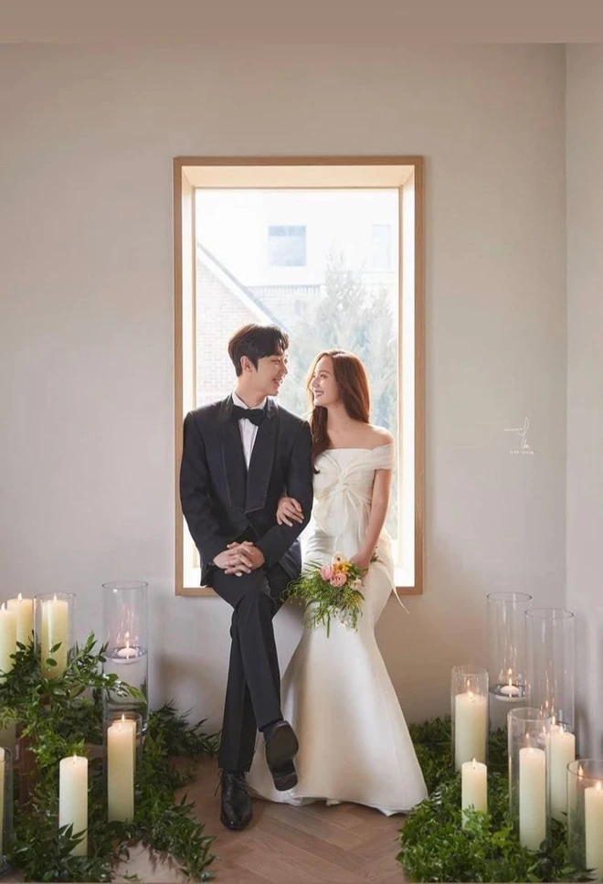 Cả xứ Hàn đang dậy sóng vì ảnh cưới của tiểu tam Eugene trong Penthouse 2, nhìn thế này ai nghĩ đã là mẹ 2 con - Ảnh 2.