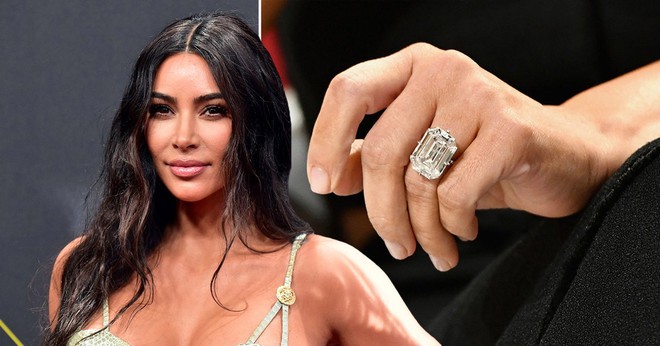 Kim Kardashian và Kanye lộ diện sau tin ly hôn: Đều không đeo nhẫn cưới, nam rapper bán vội bộ nữ trang tặng vợ để lấy 92 tỷ? - Ảnh 7.