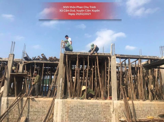 Thuỷ Tiên công bố hình ảnh xây dựng 10 nhà chống lũ cho bà con miền Trung, kinh phí trích từ quỹ từ thiện 177 tỷ đồng - Ảnh 6.