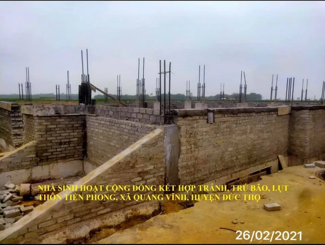 Thuỷ Tiên công bố hình ảnh xây dựng 10 nhà chống lũ cho bà con miền Trung, kinh phí trích từ quỹ từ thiện 177 tỷ đồng - Ảnh 7.
