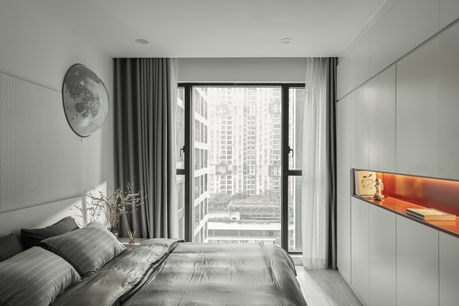 Ngôi nhà mặt trăng phong cách futuristic decor hết 600 triệu, chiếc ghế làm đi làm lại 5 lần mới vừa lòng gia chủ - Ảnh 12.