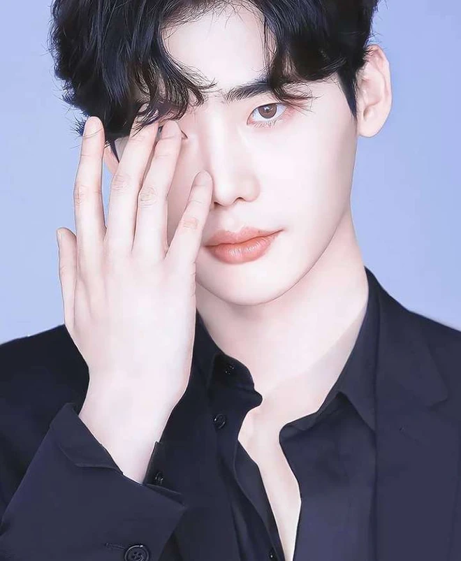 Dụi mắt mấy lần mới nhận ra Lee Jong Suk: Tóc dài nay không còn thảm hoạ, chị em vào xin bí quyết dưỡng tóc gấp - Ảnh 8.