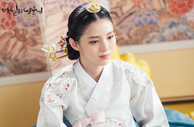 9 nàng nữ phụ gây mê cực mạnh ở phim Hàn: Tình đầu Kwon Nara từng khiến cả MXH chia phe tranh cãi - Ảnh 3.