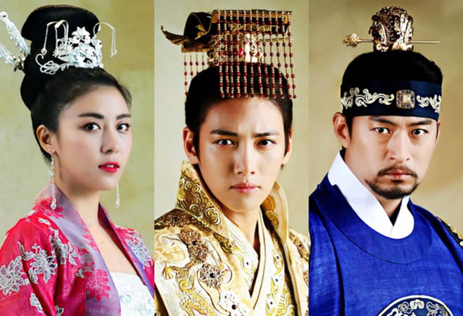 Jisoo, Ji Chang Wook và loạt diễn viên Hàn bị Knet chỉ trích thậm tệ vì đóng phim bôi nhọ lịch sử - Ảnh 2.