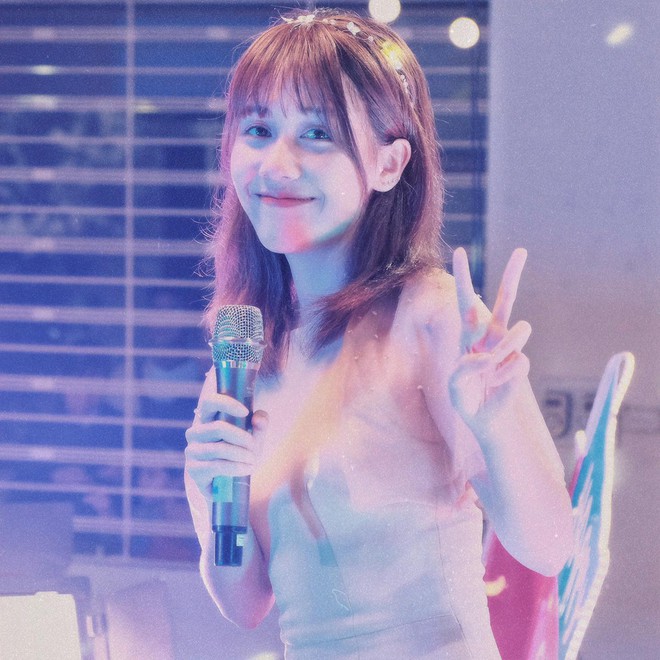 Hậu Hoàng khoe ảnh dịu dàng khác ngày thường khiến Mũi trưởng Long phải dùng meme mất máu - Ảnh 4.