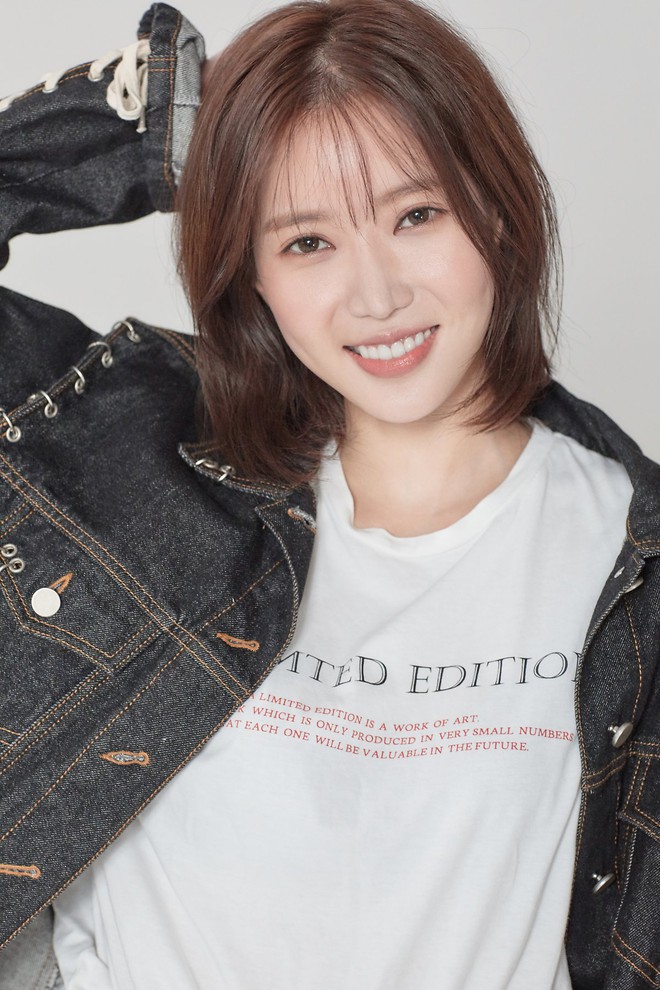 Knet yêu cầu Seo Ye Ji rút lui khỏi làng giải trí, gọi tên loạt sao nữ cùng sinh năm 1990 tài sắc gấp vạn lần - Ảnh 11.