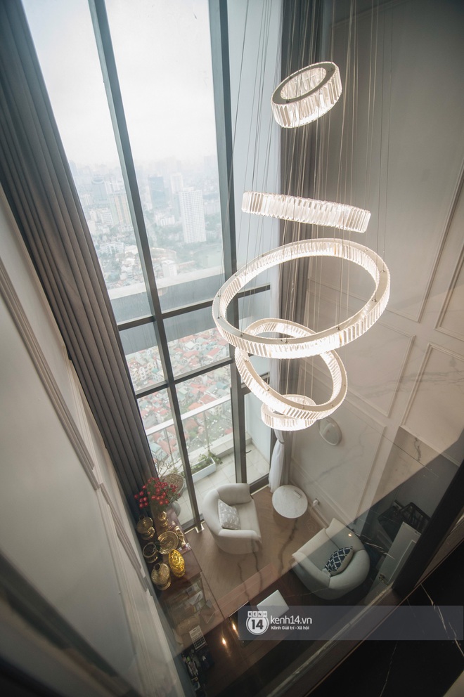 Duplex 28 tỷ ở Vinhomes Metropolis của doanh nhân Hà Nội: Một ngôi nhà đẹp không nhất thiết phải đầu tư nhiều tiền - Ảnh 15.