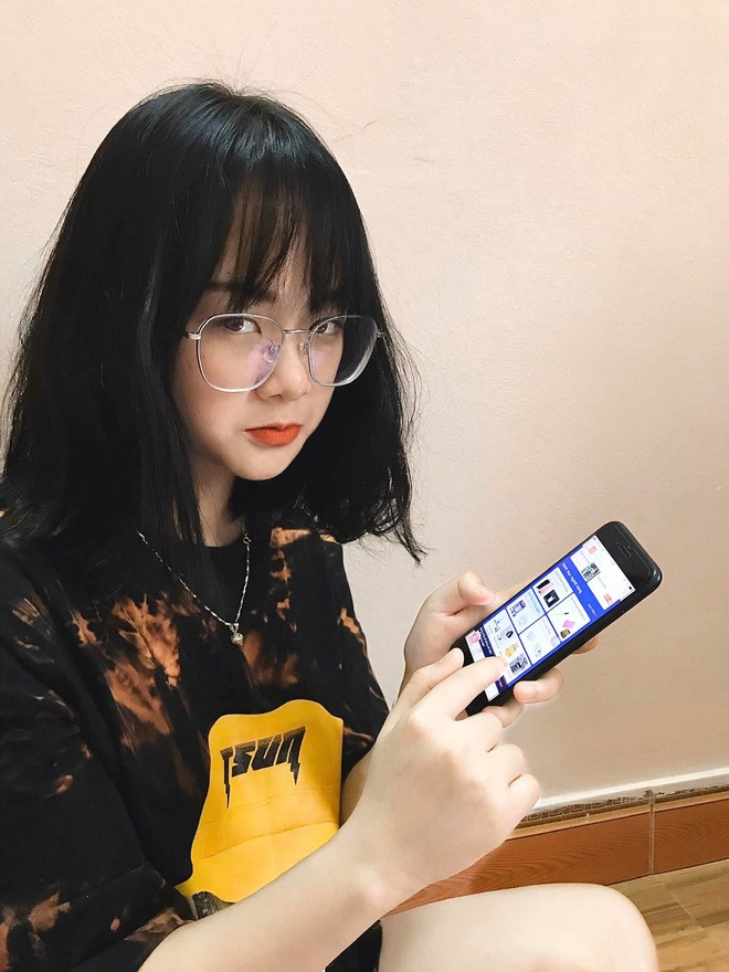 Làng streamer Việt xuất hiện một bóng hồng thế hệ mới, độ hot vượt cả MisThy, ngang ngửa Linh Ngọc Đàm với lượng follow khổng lồ trên TikTok - Ảnh 11.