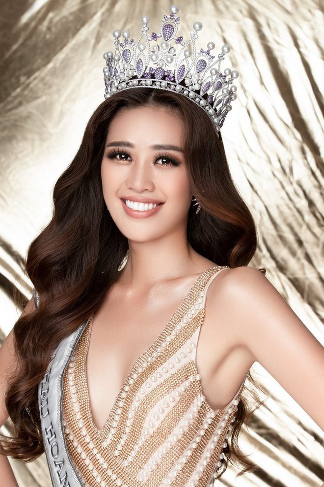 Nghi vấn Hoàng My đem vụ Phạm Hương lấn chỗ tại Miss Universe 2015 ra làm ví dụ khuyên Khánh Vân đừng noi theo - Ảnh 4.