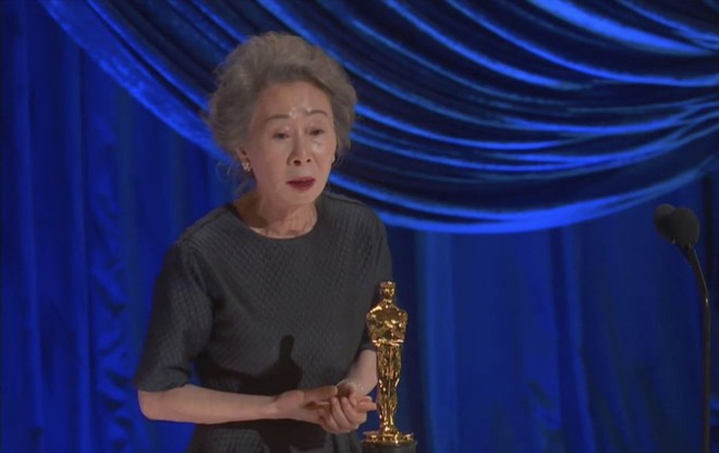 Sao Hàn 73 tuổi lập kỷ lục Oscar mà Parasite chưa từng làm được, Đại sứ quán Mỹ còn chúc mừng trước cả thế giới - Ảnh 1.