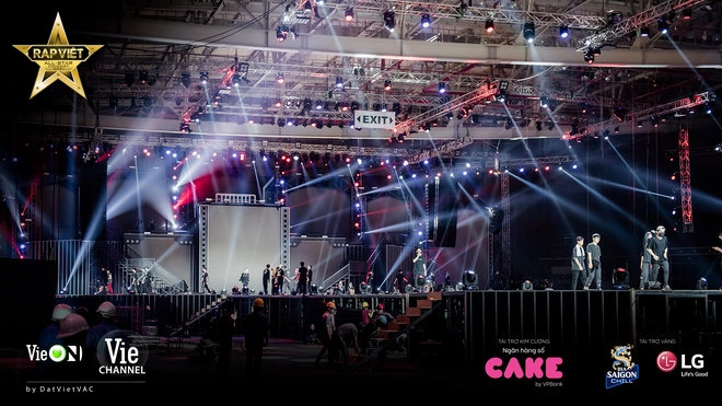 Live Concert Rap Việt chốt ngày comeback 10/4, fan săn vé trước giờ G - Ảnh 1.
