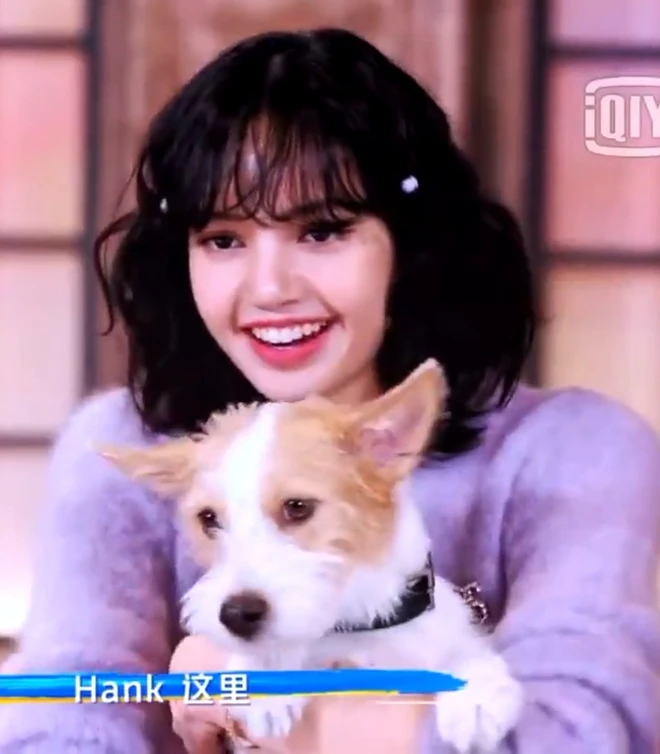 Lisa (BLACKPINK) đúng đỉnh khi hướng dẫn cách truyền tải nỗi buồn vào vũ đạo, đang vui cũng phải não nề! - Ảnh 6.