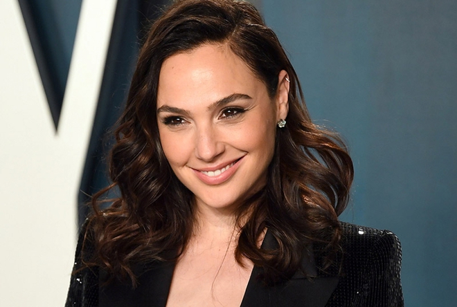 Gal Gadot tố cáo bị đạo diễn Justice League đe dọa sự nghiệp, có động thái xử lý ngay và luôn - Ảnh 2.